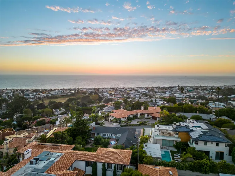 Hermosa Hills: The Complete Neighborhood Guide to Hermosa Beach’s Hills Section