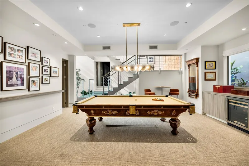 East Manhattan Beach (Mira Costa Section): The Complete Neighborhood Guide