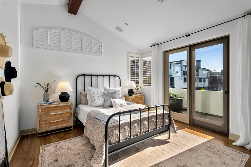 When Is the Best Time to Sell Your Manhattan Beach Home?